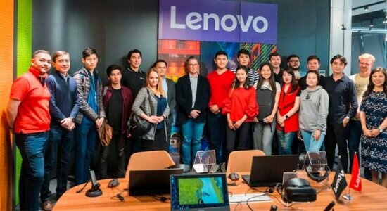 Lenovo запустила IT-лабораторию для молодых предпринимателей в РК